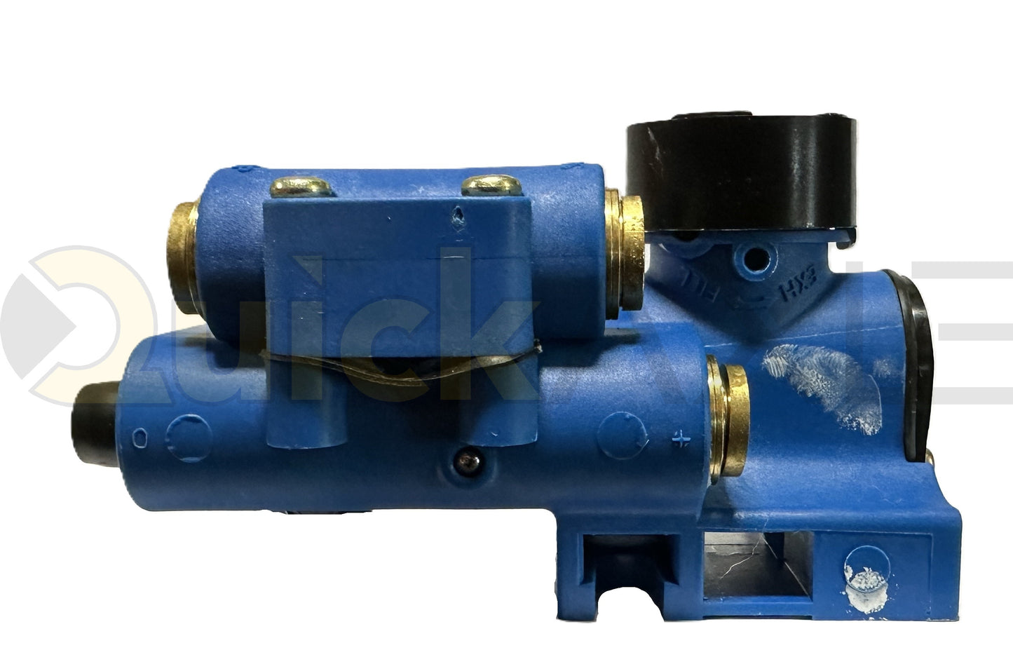 Height Control Valve, Pressure-Dump (NO), 3/8" supply, (2) 3/8" suspension, 3/8" pilot, No Delay - 6205005